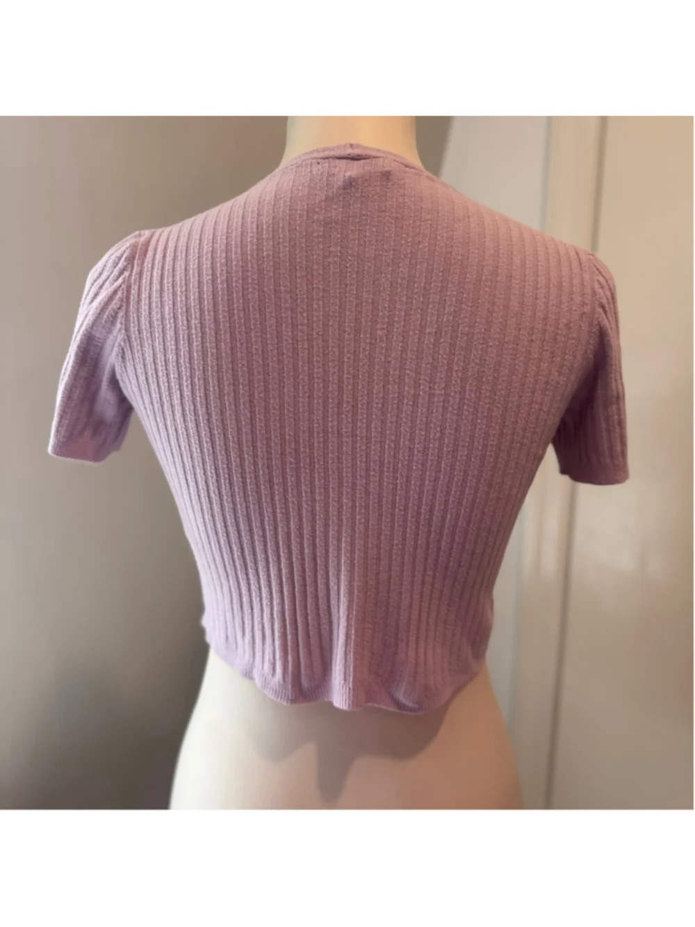 AE Studio Lavender Ribbed Button Front Crop Top Made in Italy Size Medium - Picture 6 of 9